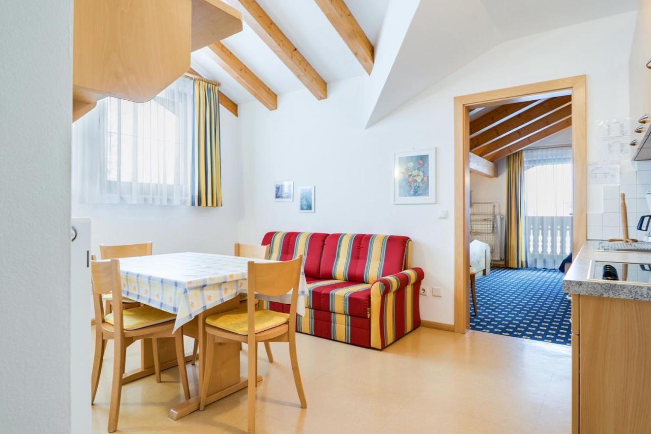Apparthotel Feldhof - Living And Bistro Deutschnofen Buitenkant foto
